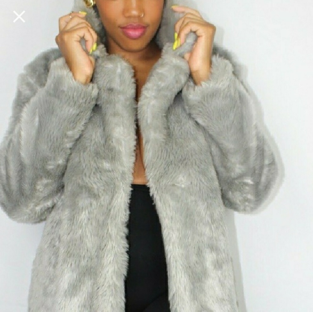 Faux fur shearling coat 2 pocket/ closures
